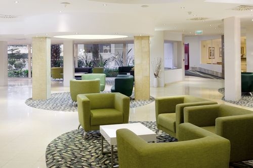 Holiday Inn Algrave extérieur