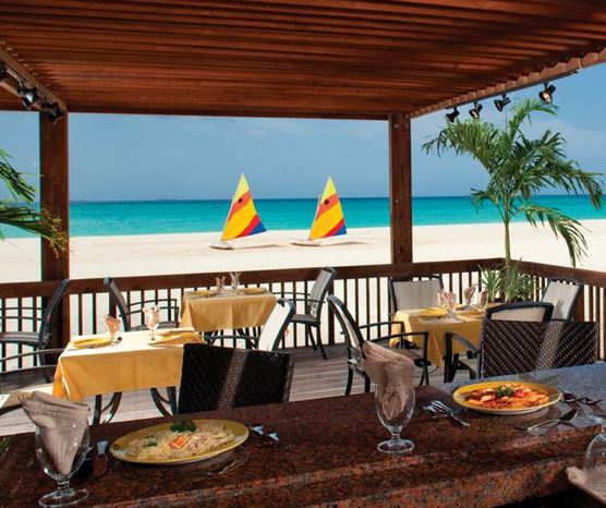 Divi Aruba beach