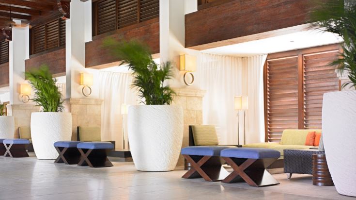 Hyatt Regency Aruba grounds