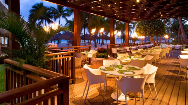 Hyatt Regency Aruba grounds