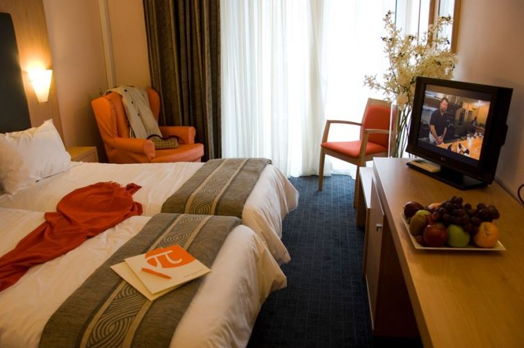 Polis Grand Hotel extérieur