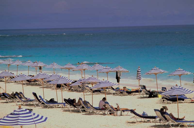 Elbow Beach pool 