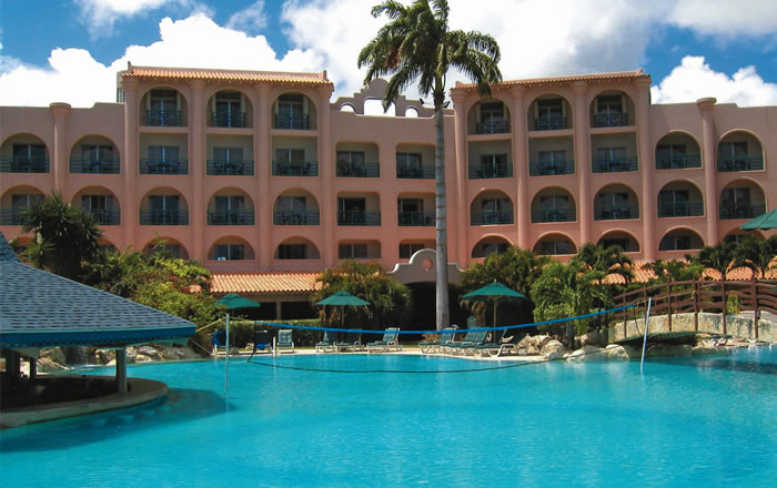 Accra Beach Hotel pool 
