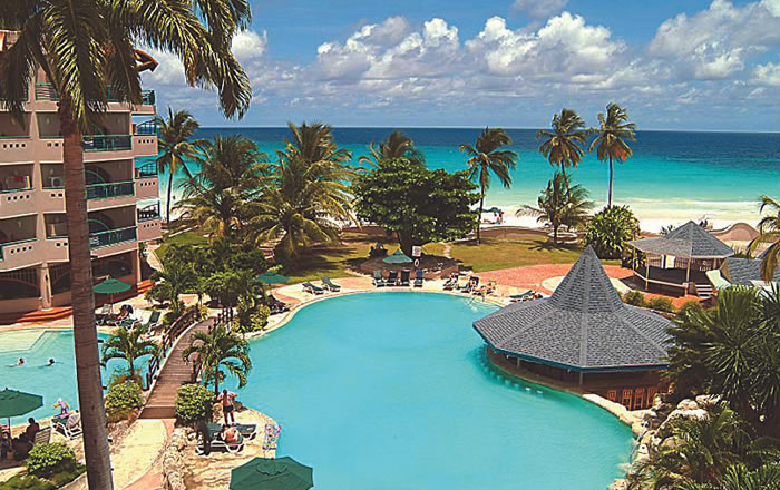 Accra Beach Hotel pool 