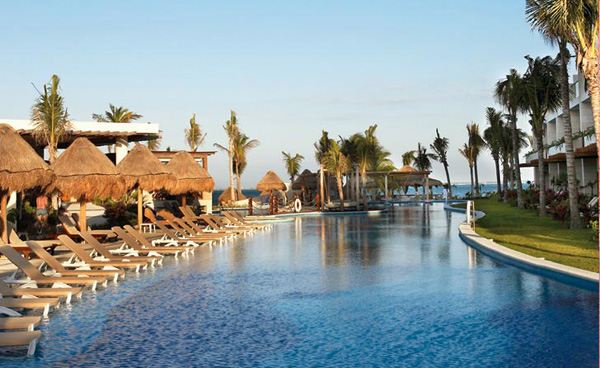 Excellence Playa Mujeres exterior