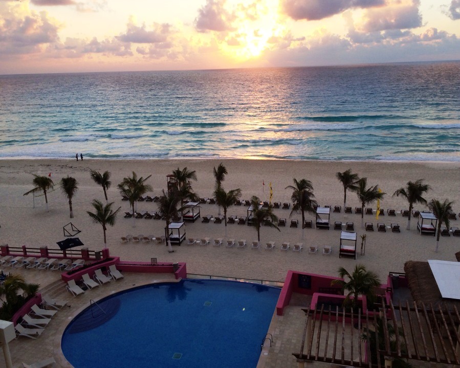 Nyx Hotel Cancun beach