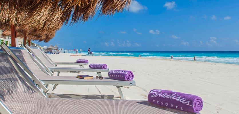 Paradisus Cancun entrance