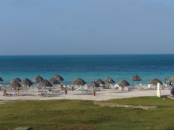 Hotel Playa Coco beach umbrellas