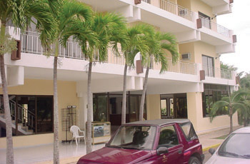 Hotel Faro Luna lobby