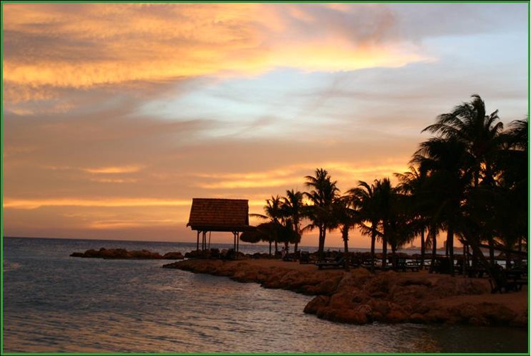 Lions Dive and Beach Resort exterior