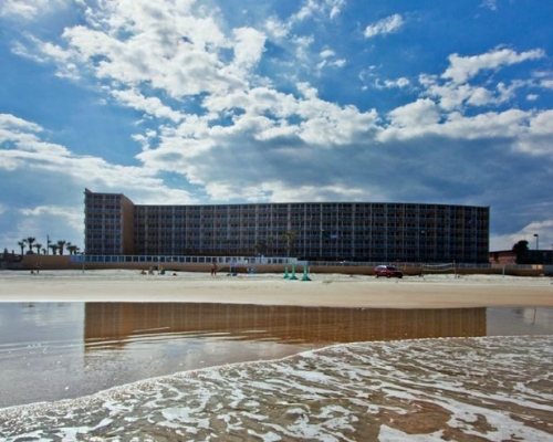 Holiday Inn Resort Daytona Beach Oceanfront exterior