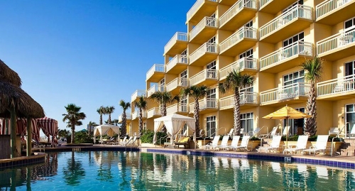 The Shores Resort piscine