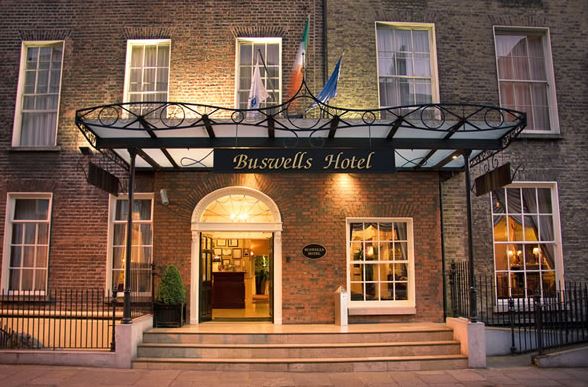 Buswells Hotel exterior
