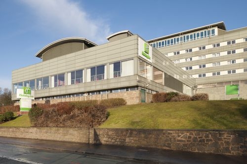 Holiday Inn Edinburgh entrance