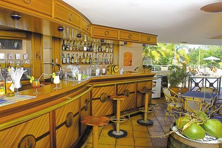 Baie Du Galion bar