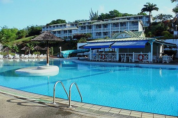 Marine Hotel Residence Diamant piscine 2