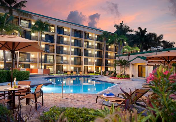 Courtyard Fort Lauderdale East entrée