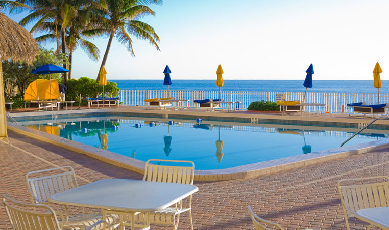 Ocean Sky Hotel pool