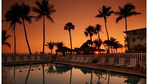 Outrigger Beach Resort extérieur