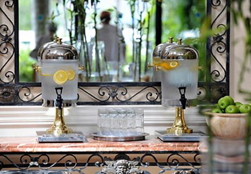 Grand Cayman Marriott entrée