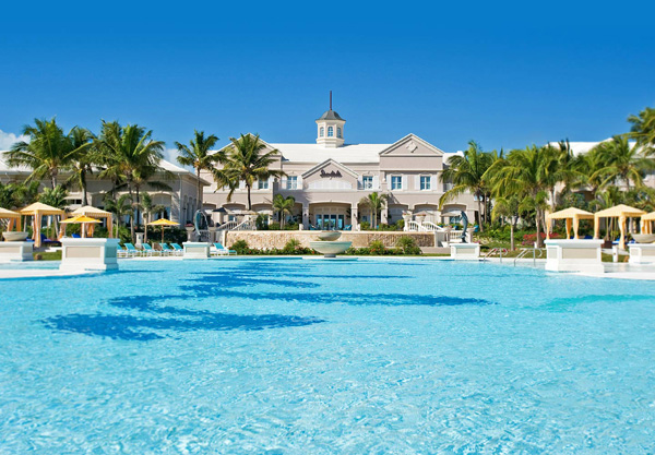 Sandals Emerald Bay exterior