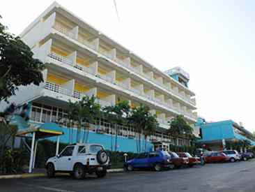 Hotel Kohly Bosque exterior 2