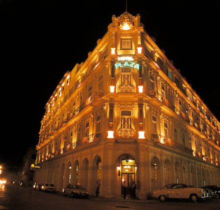 Hotel Plaza exterior 2