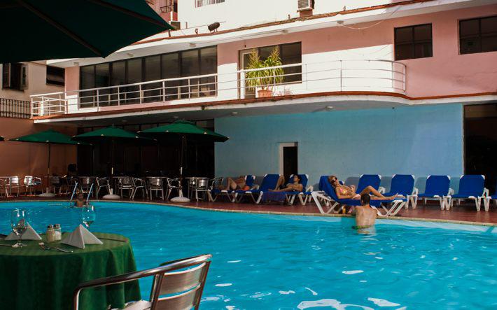 Hotel Vedado extérieur