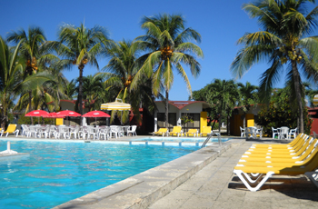 Villa Bacuranao pool