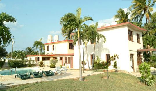 Villa Los Pinos exterior