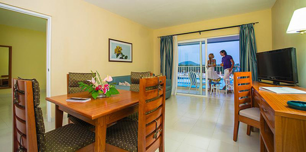 Blau Costa Verde Plus Beach Resort beach