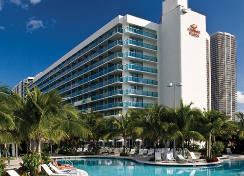 Crowne Plaza Hollywood Beach exterior