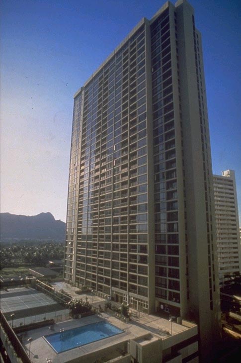 Aston Waikiki Sunset balcony