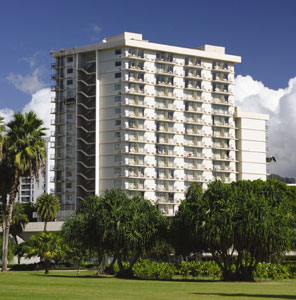 Outrigger Luana Waikiki exterior 2