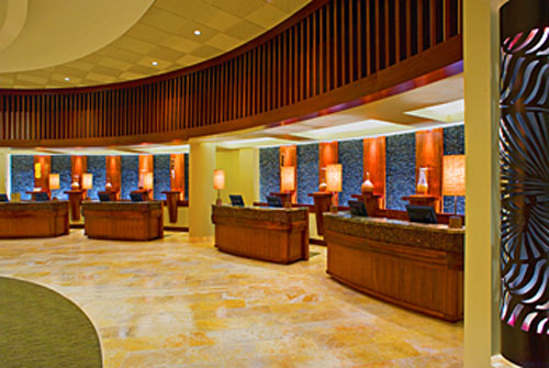 Sheraton Waikiki lobby
