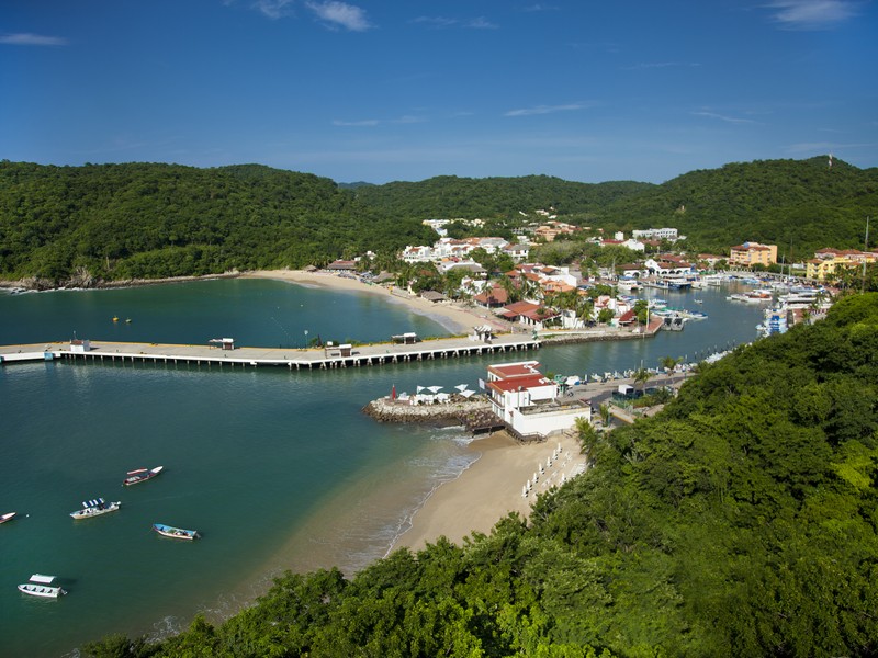 Barcleo Huatulco exterior