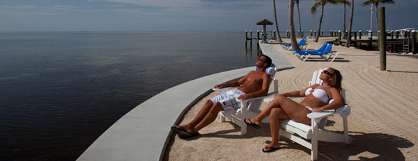 La Siesta Resort and Marina exterior