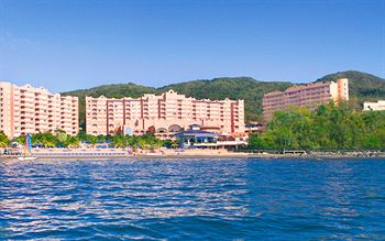 Azul Ixtapa Convention Center And Beach Resort exterior