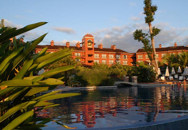 Los Suenos Marriott exterior