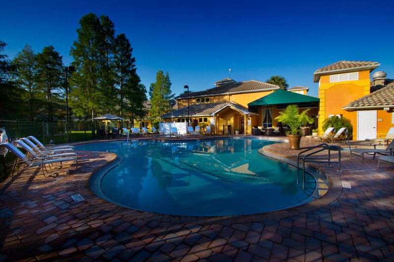 Best Western Premier Saratoga Resort Villas exterior