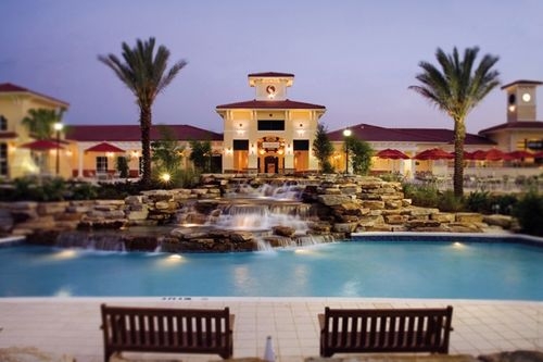 Holiday Inn Club Vacations Orange Lake exterior