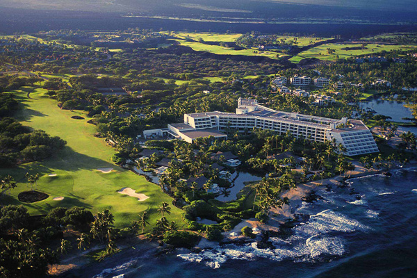 Mauna Lani Bay Hotel And Bungalows exterior aerial