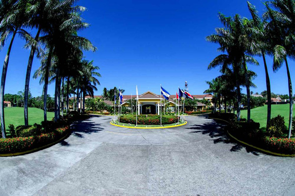 Palma Real Caribe Hotel And Villas exterior