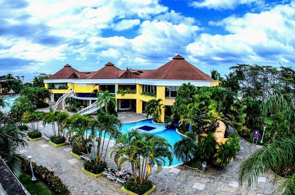 Palma Real Caribe Hotel And Villas exterior