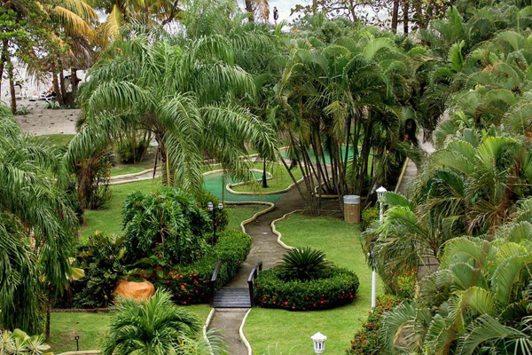 Palma Real Caribe Hotel And Villas exterior