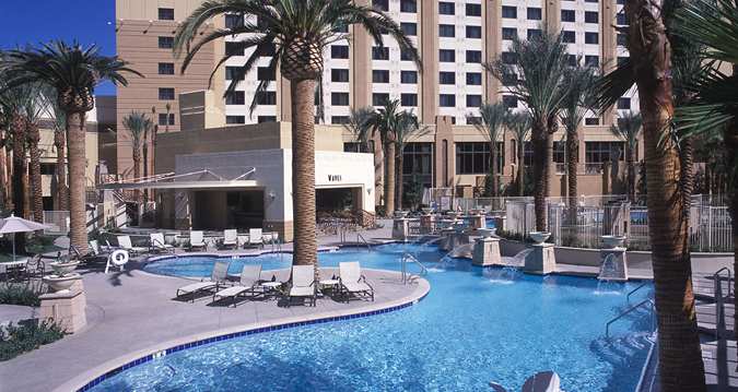 Hilton Grand Vacations exterior