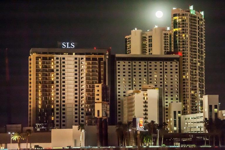 Sls Las Vegas Hotel And Casino exterior