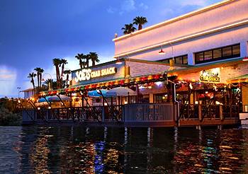 Golden Nugget Laughlin pool/jacuzzi