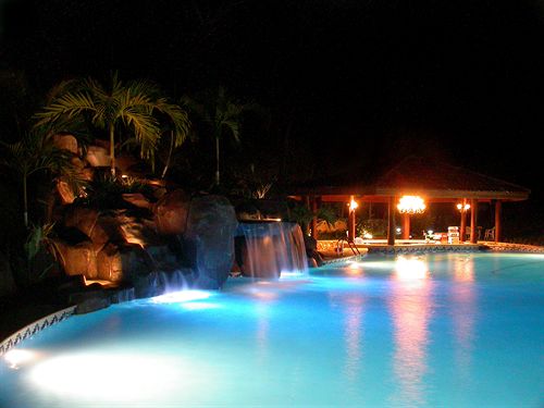 Casa Conde Beach Front Hotel pool