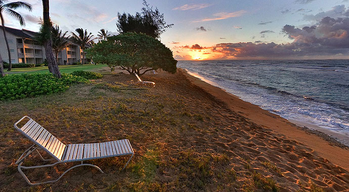 Aston Islander Beach exterior